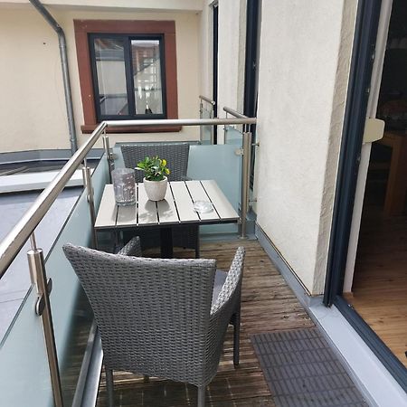 Weingut Schunck Appartement Leinsweiler Buitenkant foto