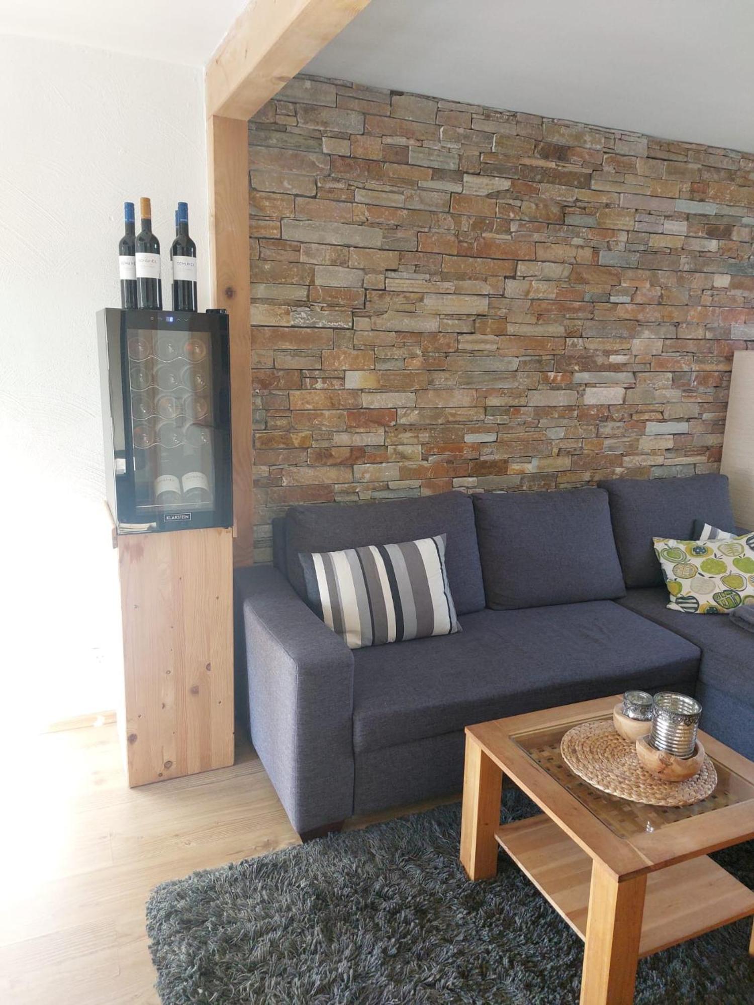 Weingut Schunck Appartement Leinsweiler Buitenkant foto