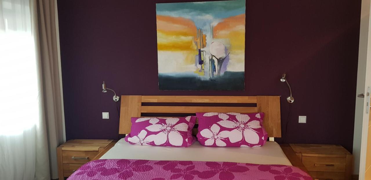 Weingut Schunck Appartement Leinsweiler Buitenkant foto