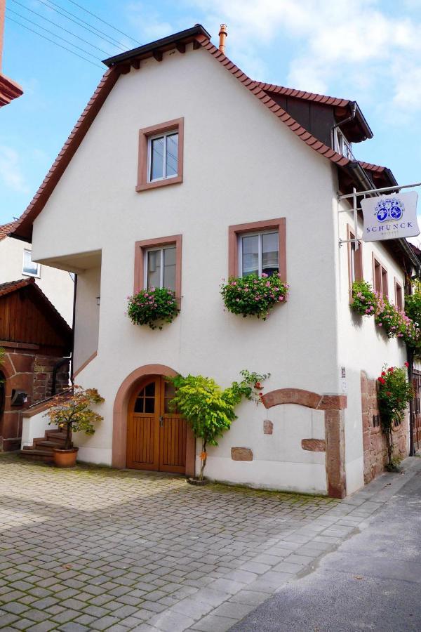 Weingut Schunck Appartement Leinsweiler Buitenkant foto