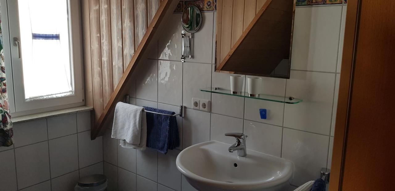 Weingut Schunck Appartement Leinsweiler Buitenkant foto