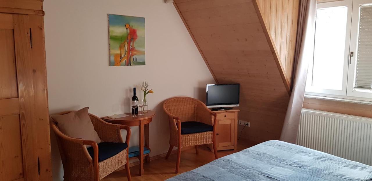 Weingut Schunck Appartement Leinsweiler Buitenkant foto
